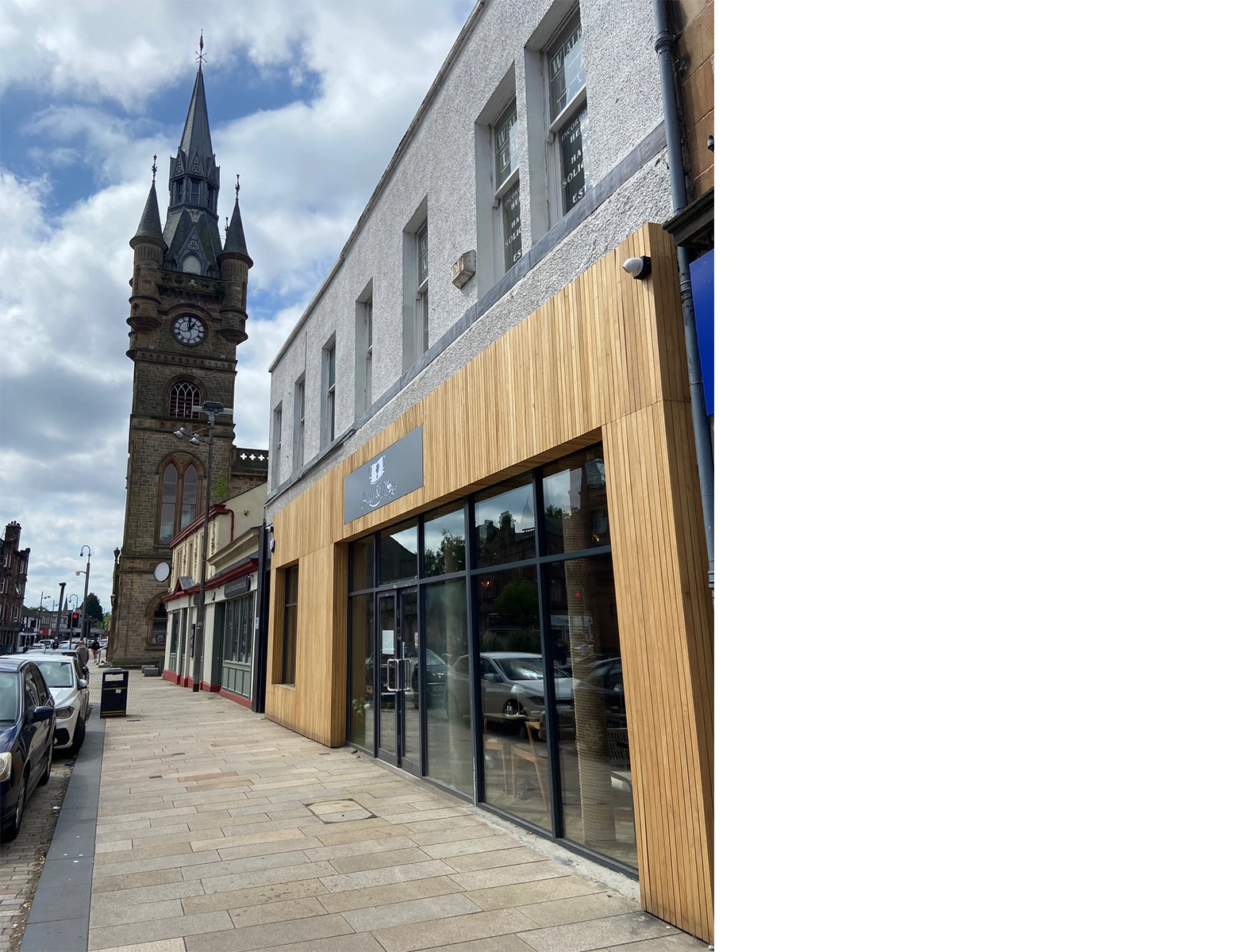 Hugs & Mugs Café, Renfrew