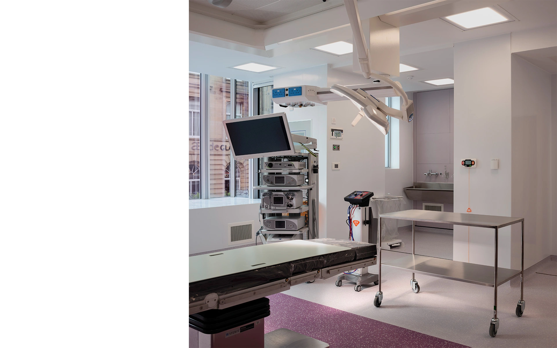 Modern surgical suite designed by healthcare architects in Glasgow.