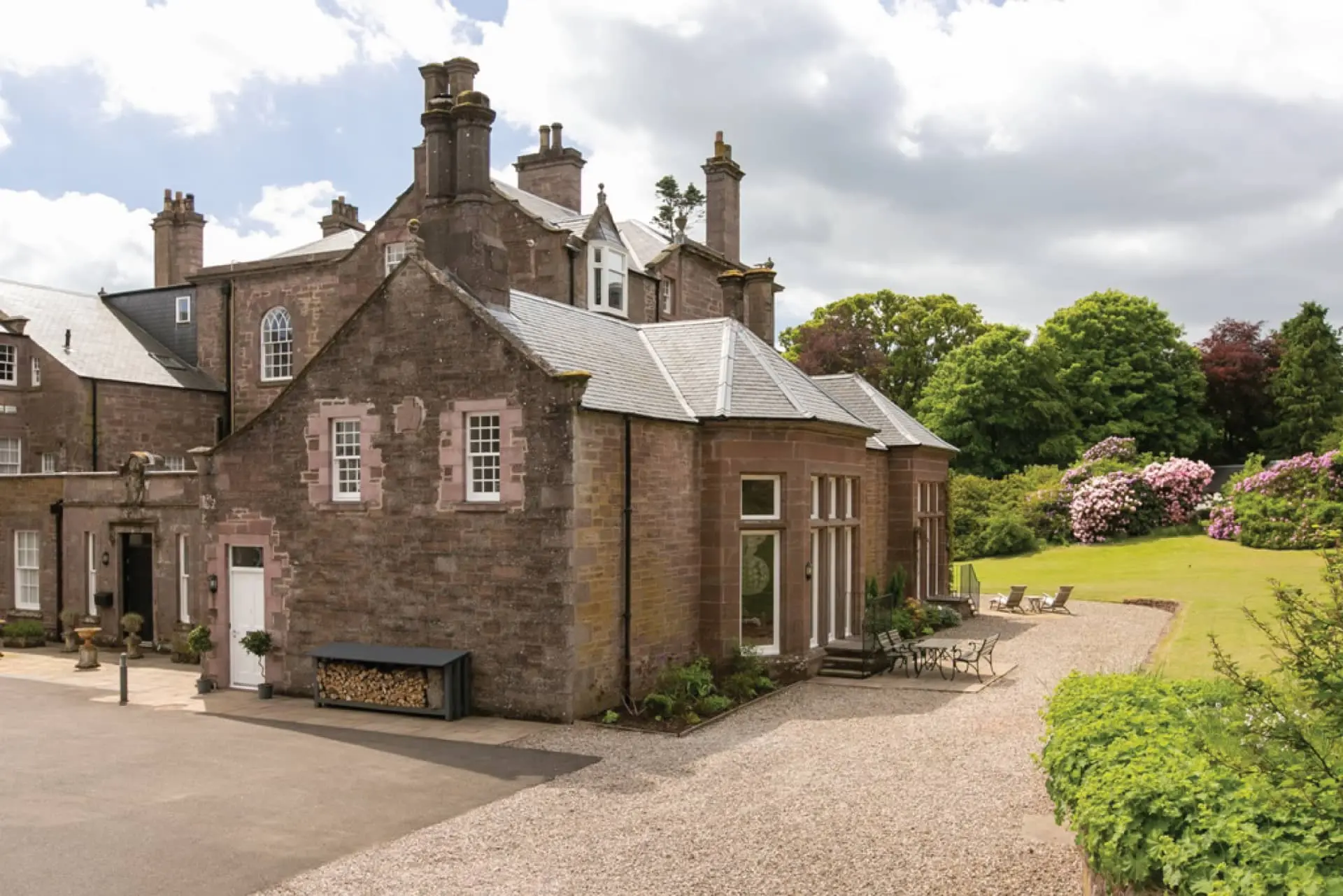 Arthurstone House